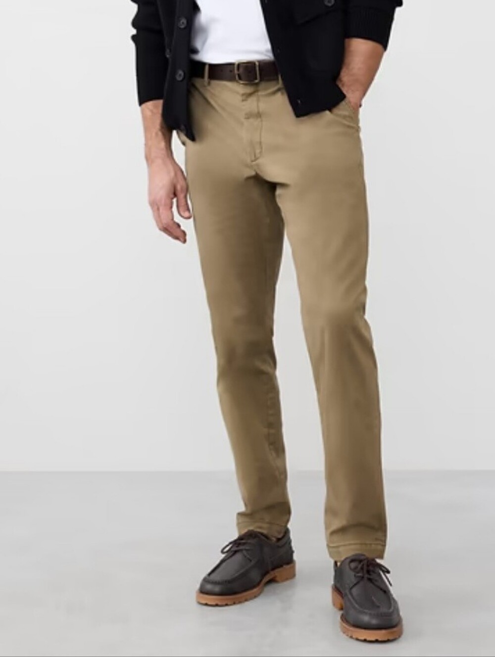 GAP Lived In Chino Athletic Fit Acorn Tan Mens 36" Waist